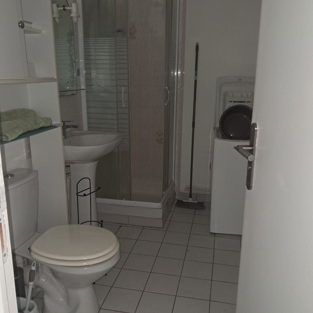 Chambre Rue Kléber à Châlette-sur-Loing