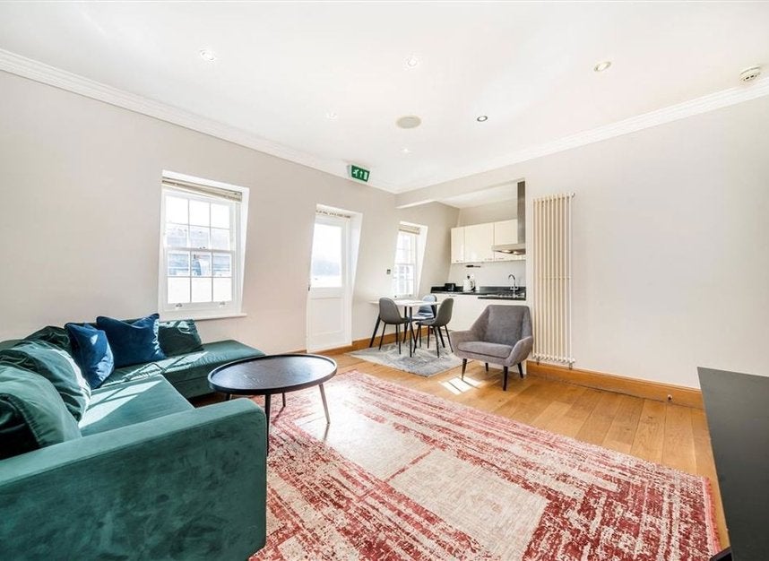 Flat Inverness Terrace in City of Westminster