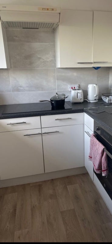 Flat Moray Close in Greater London