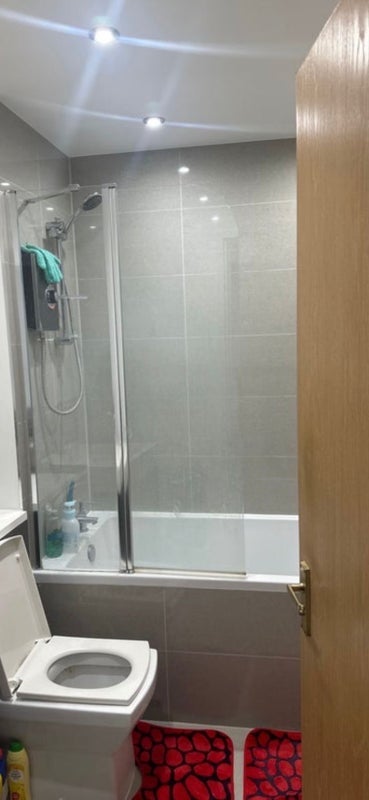 Flat Moray Close in Greater London