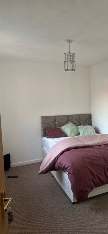 Flat Moray Close in Greater London