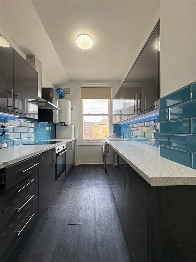 Flat Grittleton Road in City of Westminster