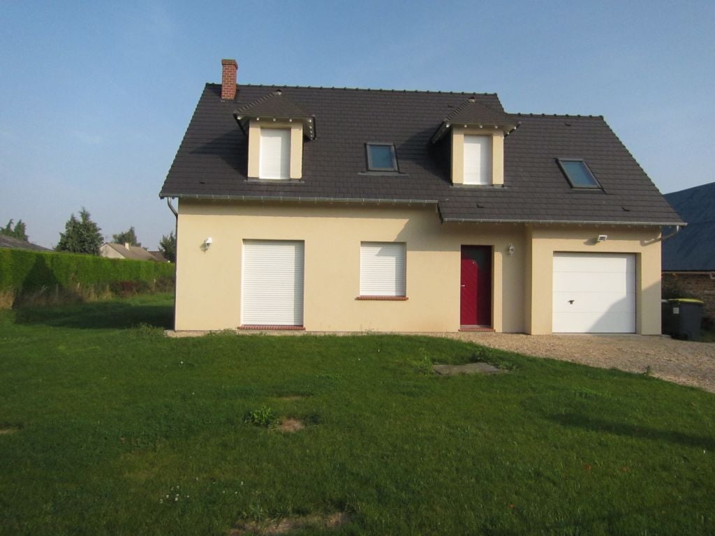 House Route de Beaumont in Parville