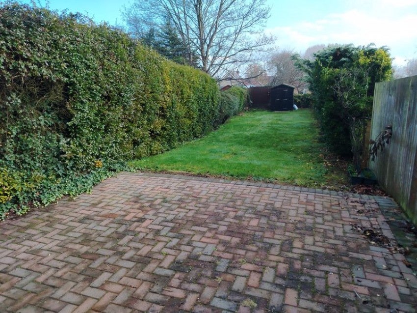 House Shipbourne Road in Tonbridge and Malling