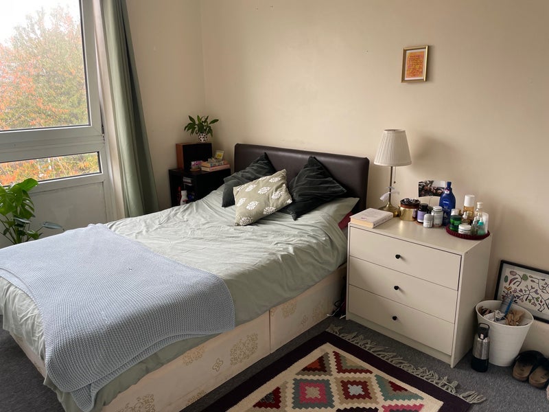 Room Fern Street in Greater London
