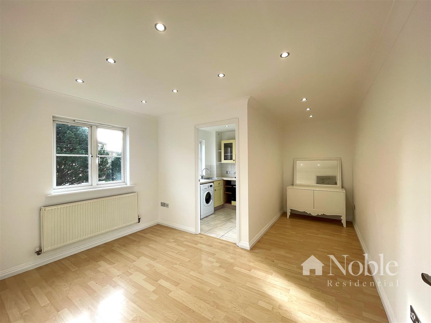 Flat Kidman Close in Greater London