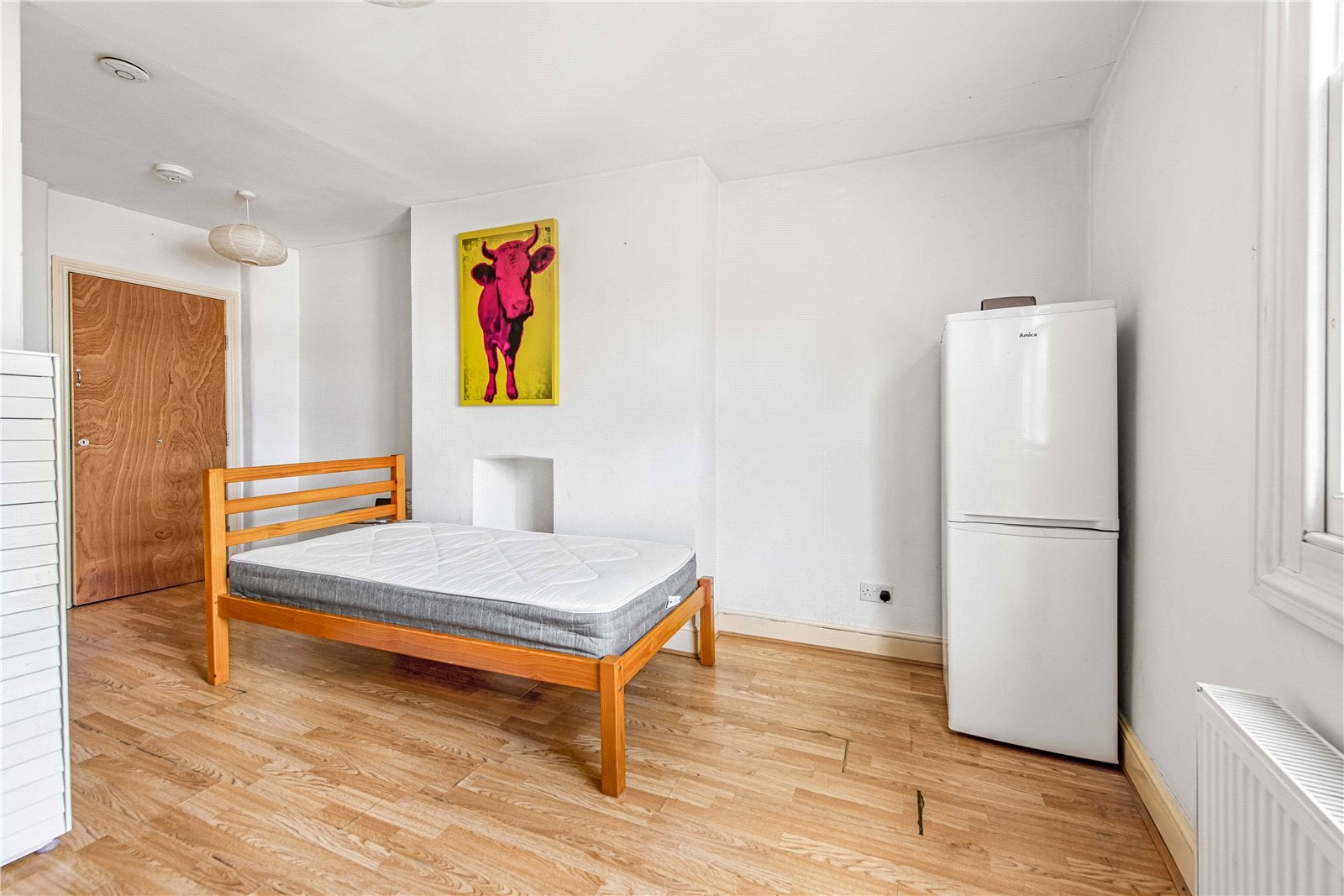 Flat Regis Place in Greater London