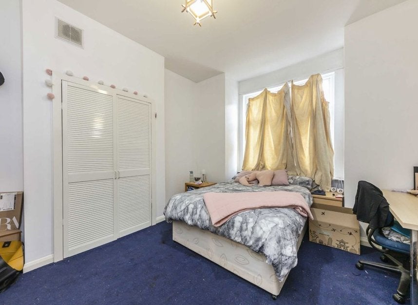 Flat Glenroy Street in Greater London