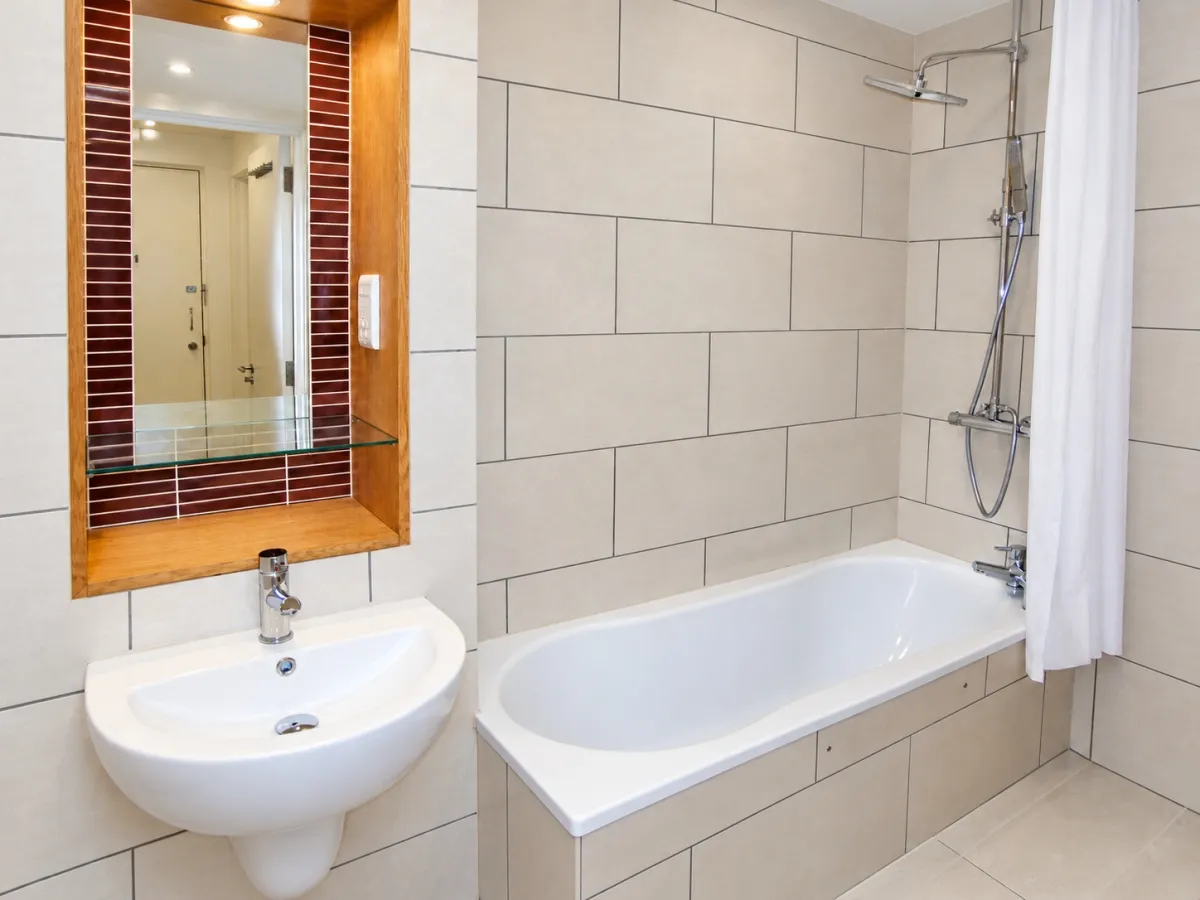 Flat Fonthill Road in Greater London