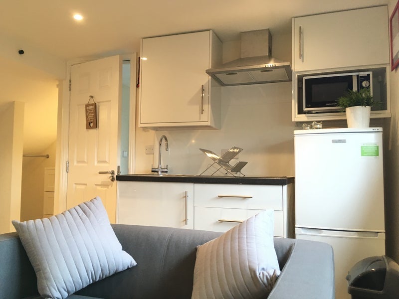 Room St Augustine's Avenue in Greater London