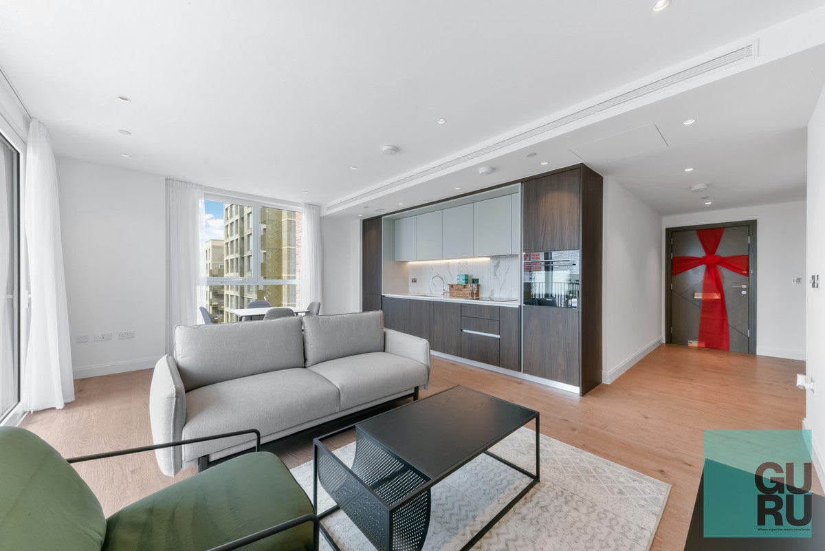 Flat Gilkes Place in London