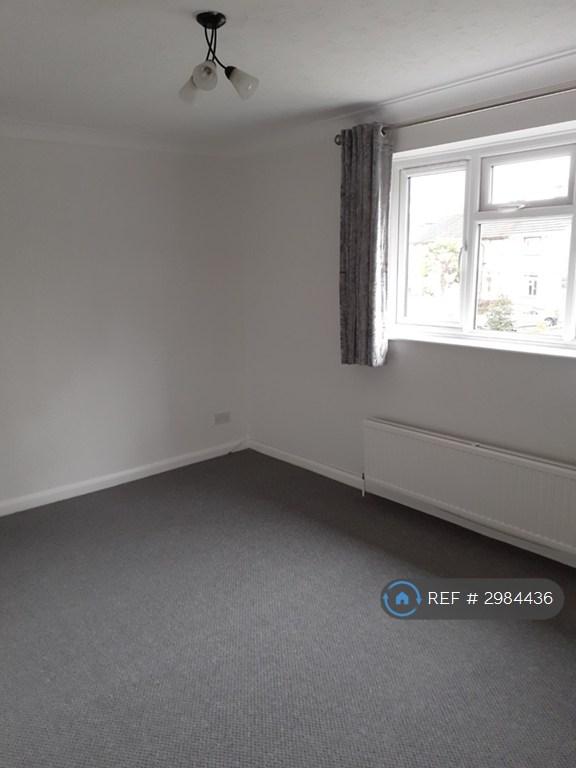 Flat Sapphire Close in Kettering
