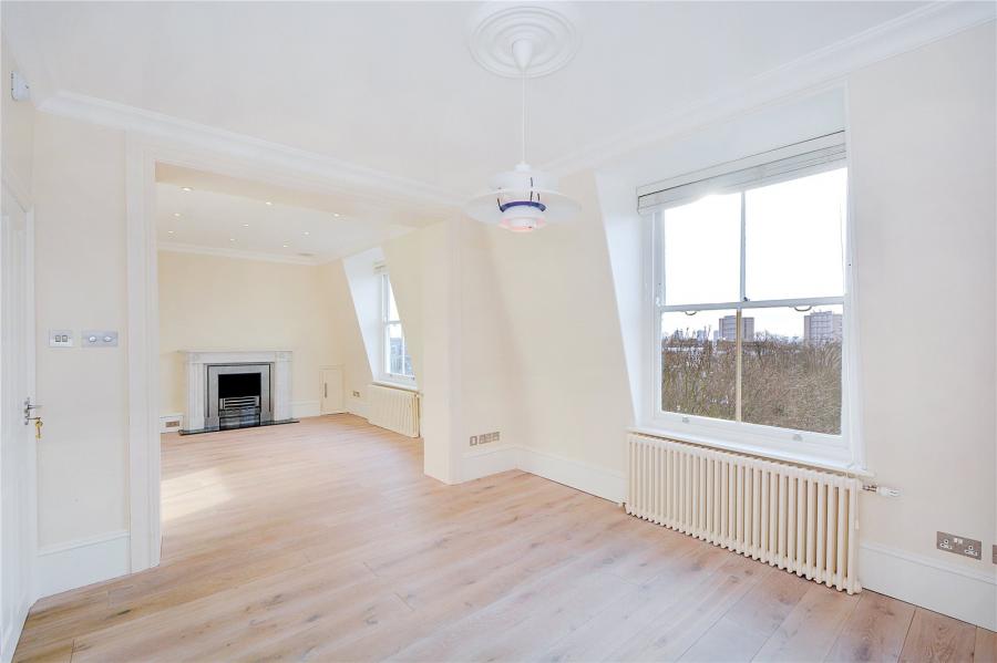 Flat Blenheim Terrace in City of Westminster