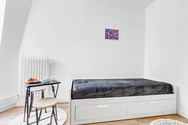 Flat Rue Spontini in Paris