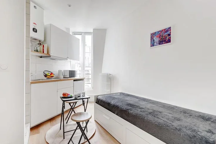 Flat Rue Spontini in Paris