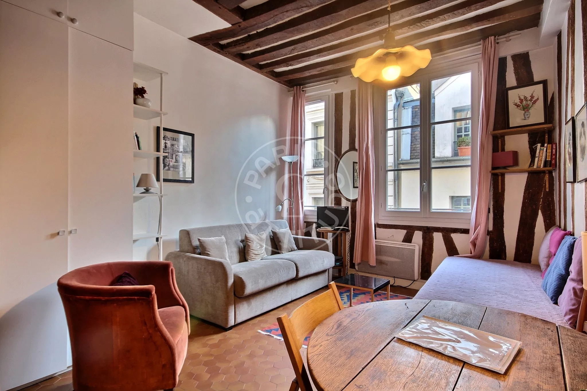 Appartement Rue de l'Hôtel Colbert à Paris