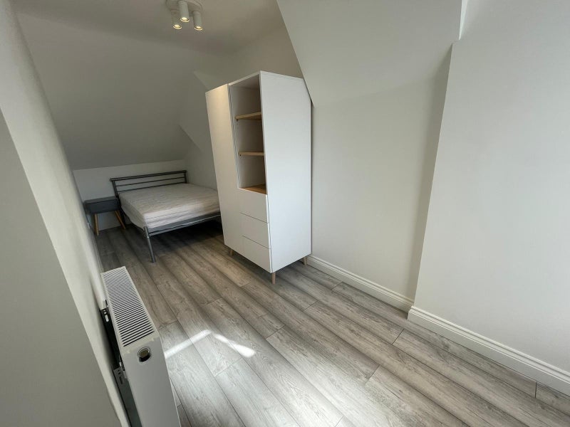 Room Fortuna Grove in Manchester