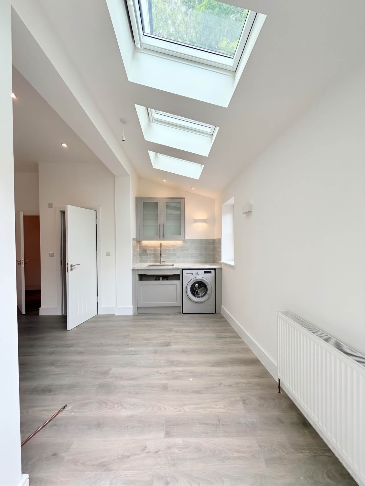 Flat Acton Lane in Greater London