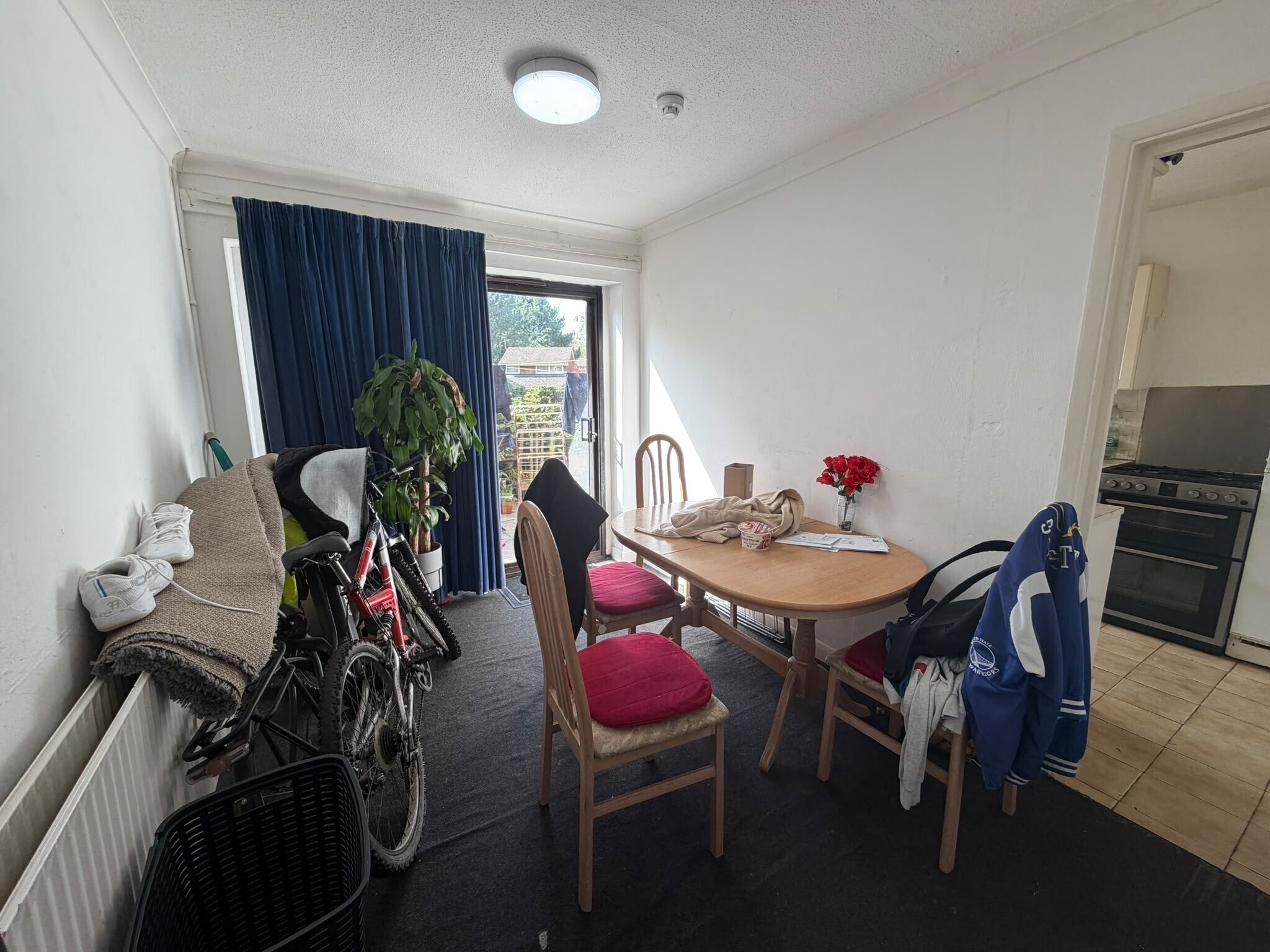 Room Ashfield in Milton Keynes