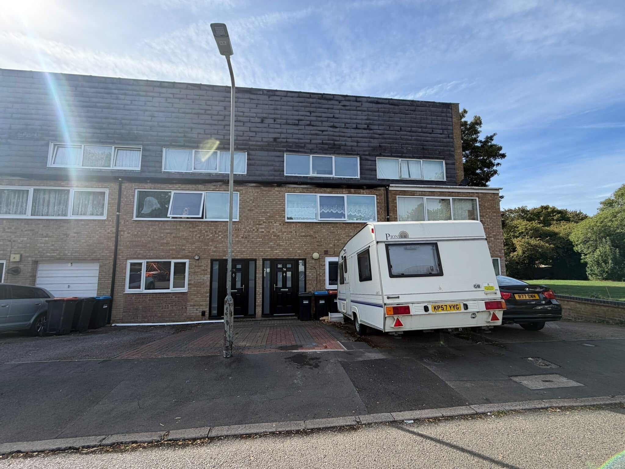 Room Ashfield in Milton Keynes
