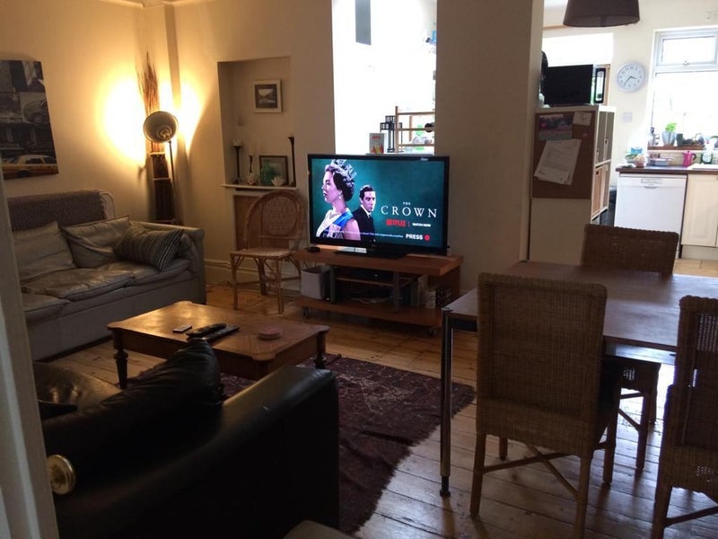 Room Cowper Road in Greater London