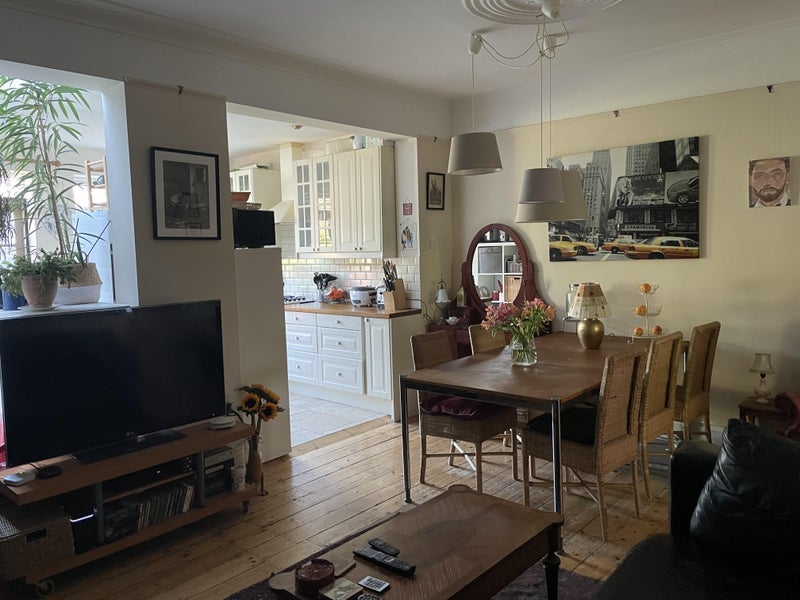 Room Cowper Road in Greater London