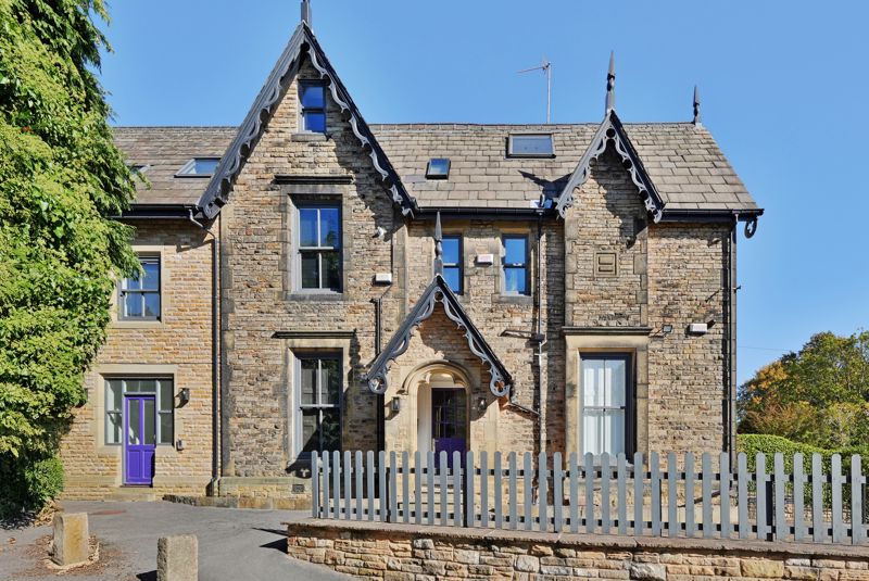 Flat Fulwood Road in Sheffield