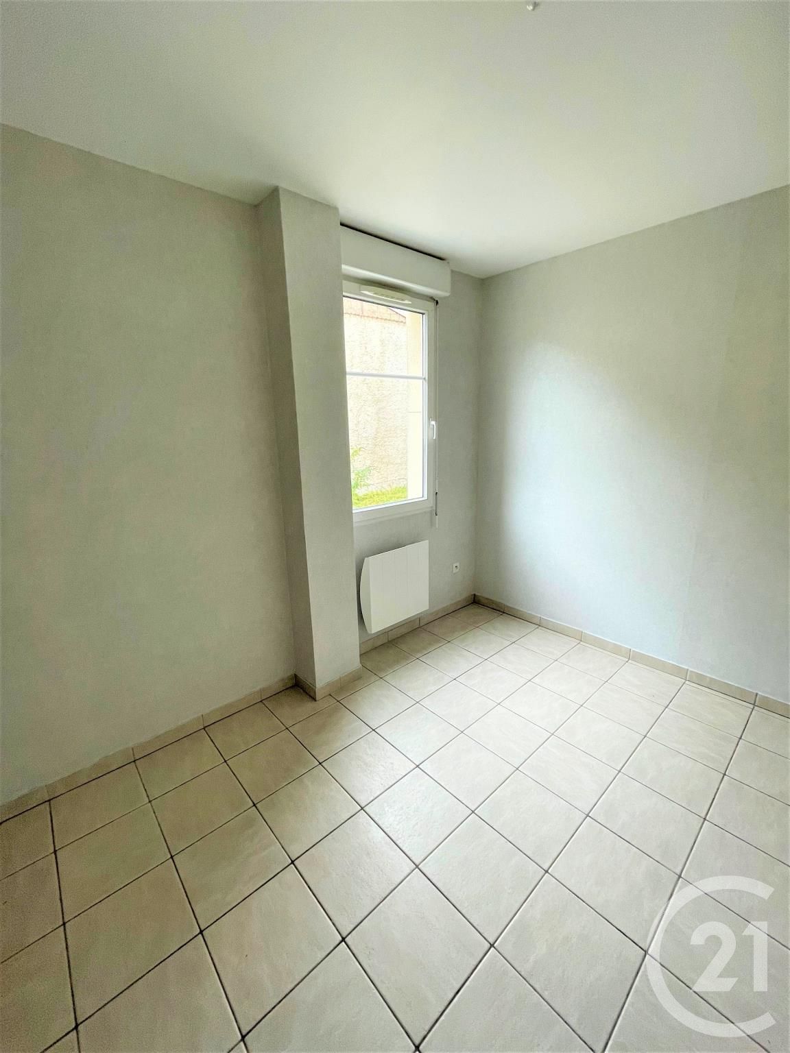 Flat Route de Blois in Saint-Ay