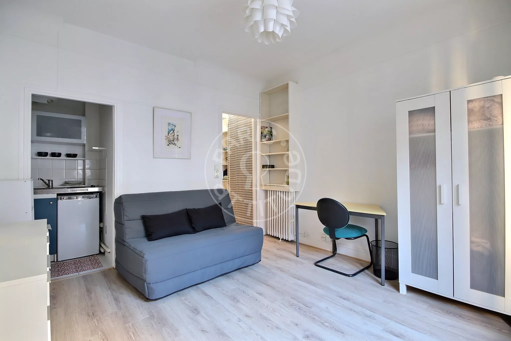 Appartement Rue François Mouthon à Paris