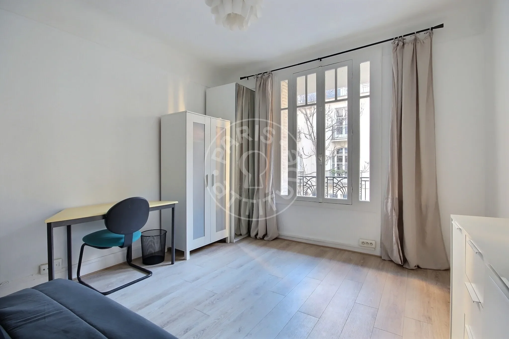 Appartement Rue François Mouthon à Paris
