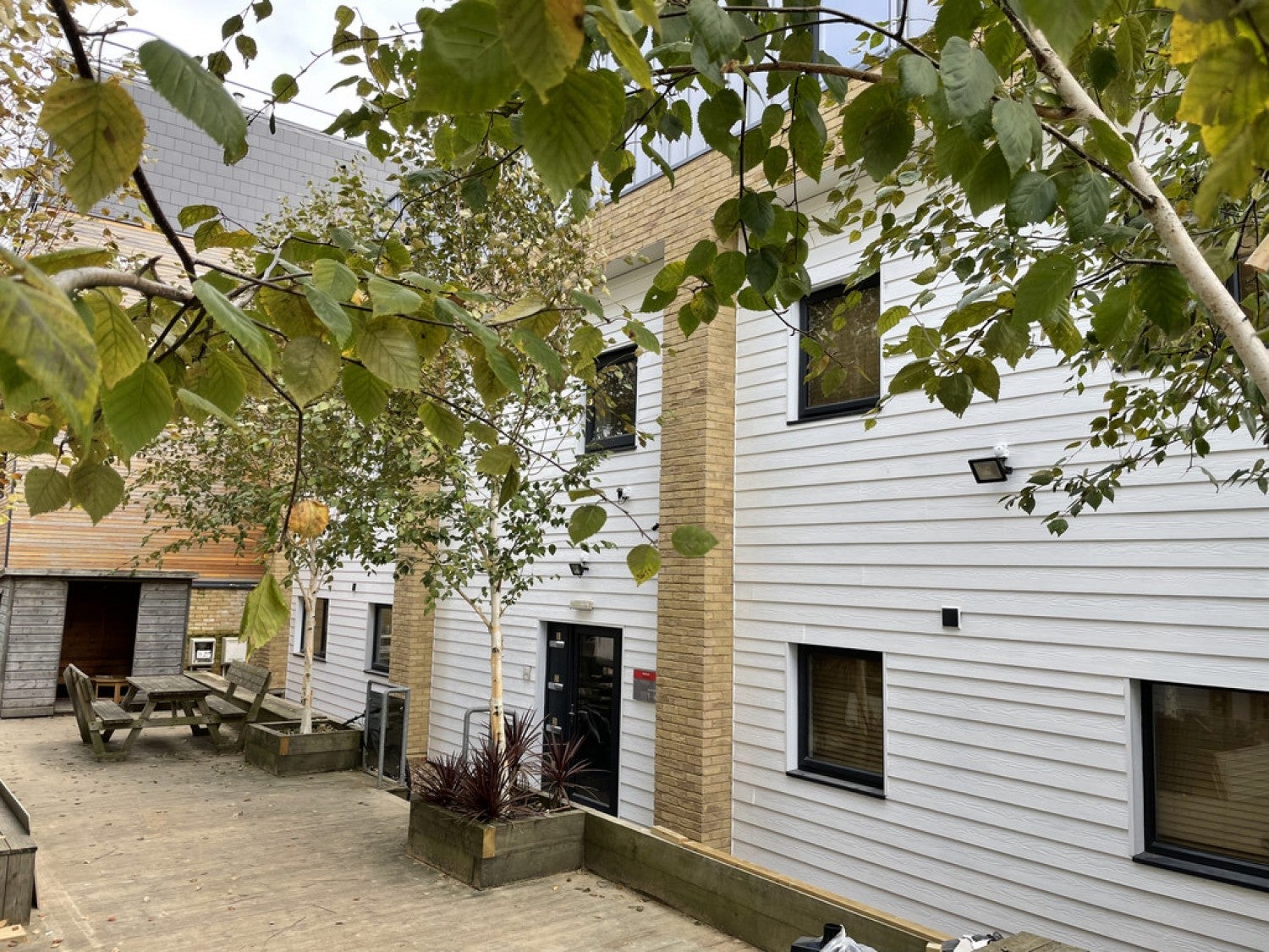 Flat Winnall Manor Road in Winchester