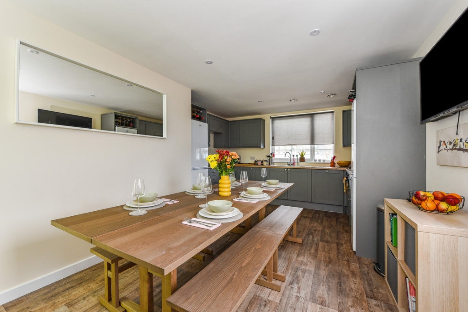 Flat Winnall Manor Road in Winchester