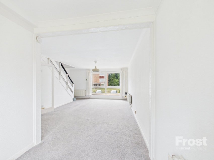 Flat Fernley Court in Maidenhead