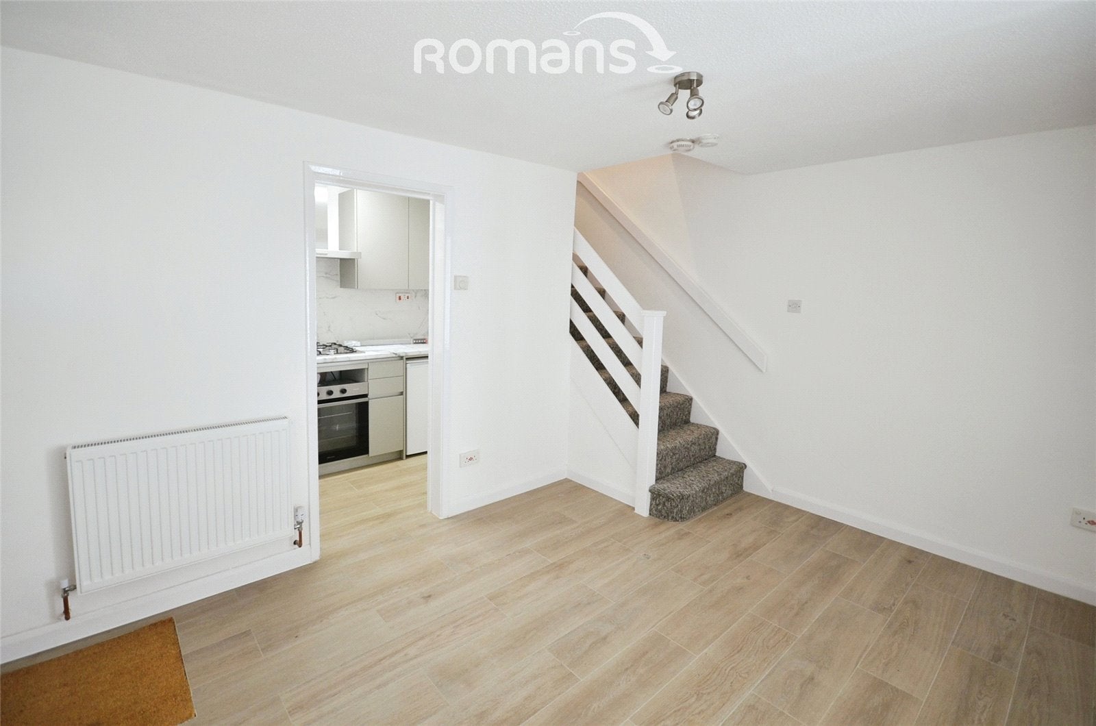 House Langtons Meadow in Farnham Royal