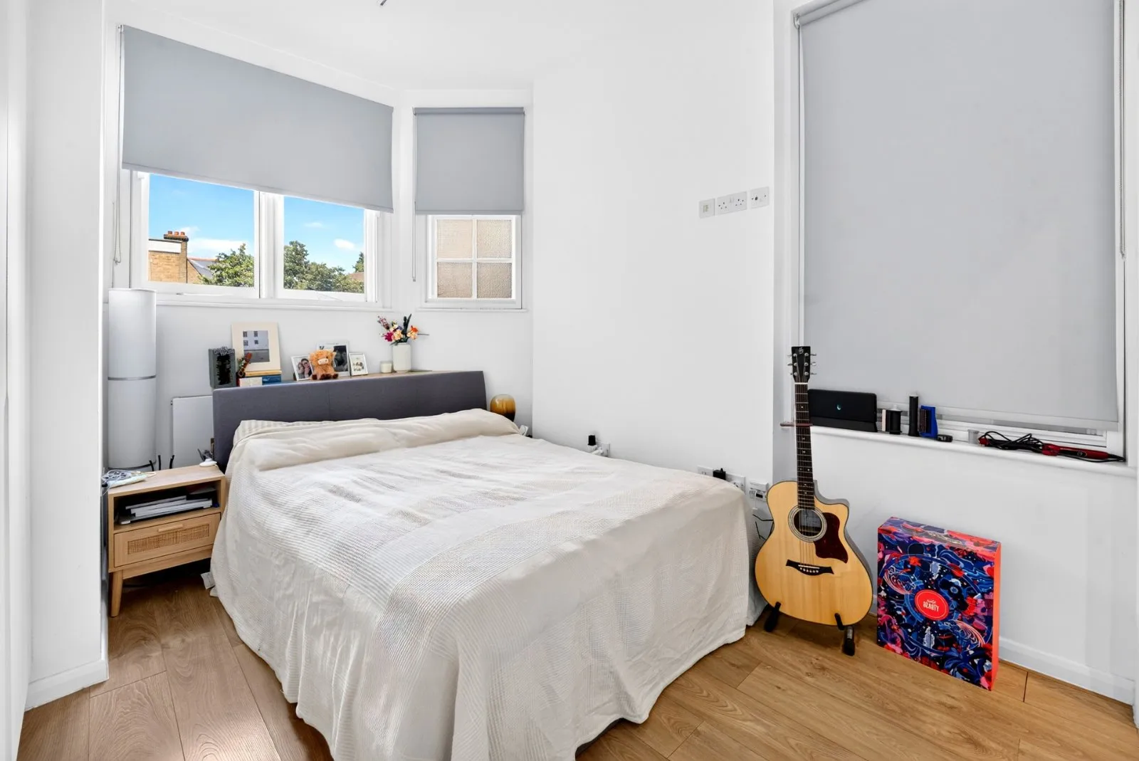 Flat Charlton Road in Greater London