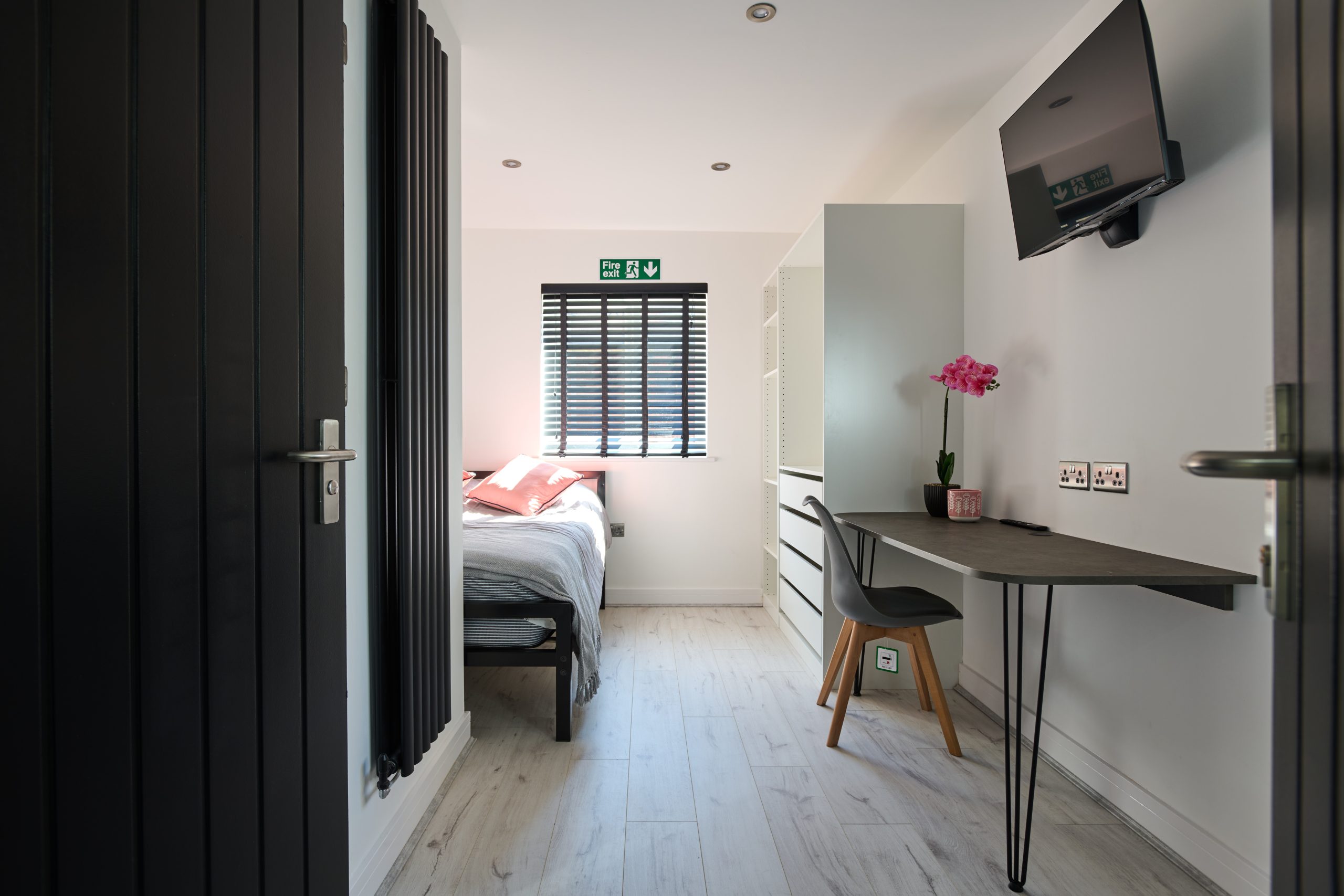 Room South Parade in Lincoln