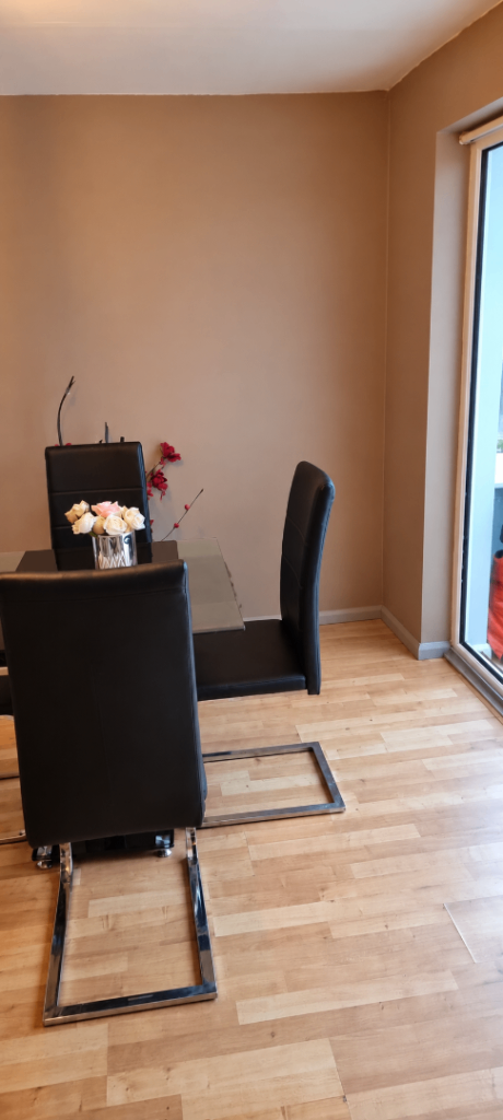 House Develin Close in Milton Keynes