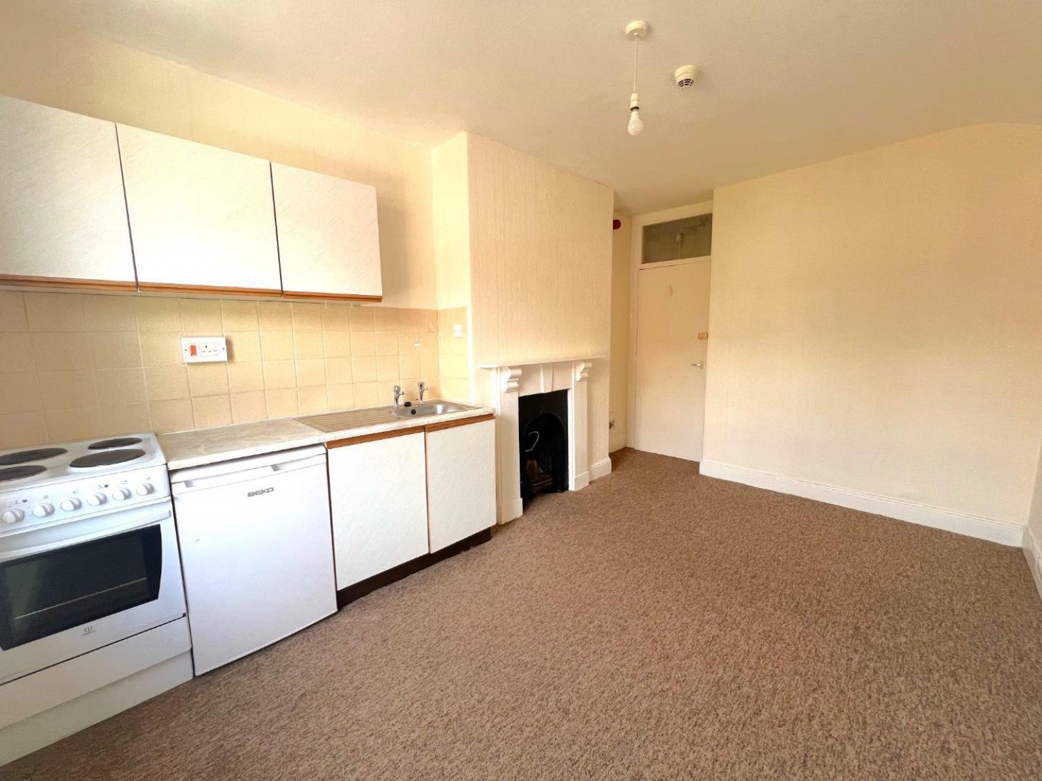 Flat Polsloe Road in Exeter