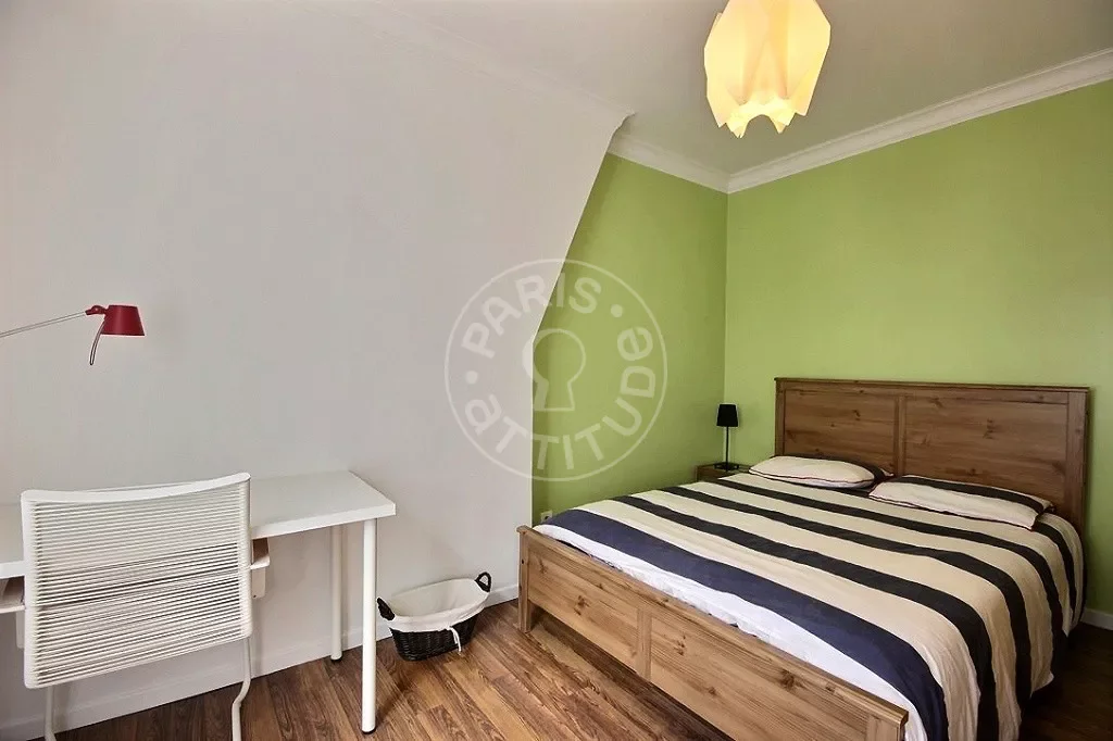 Appartement Rue Saint-Ambroise à Paris