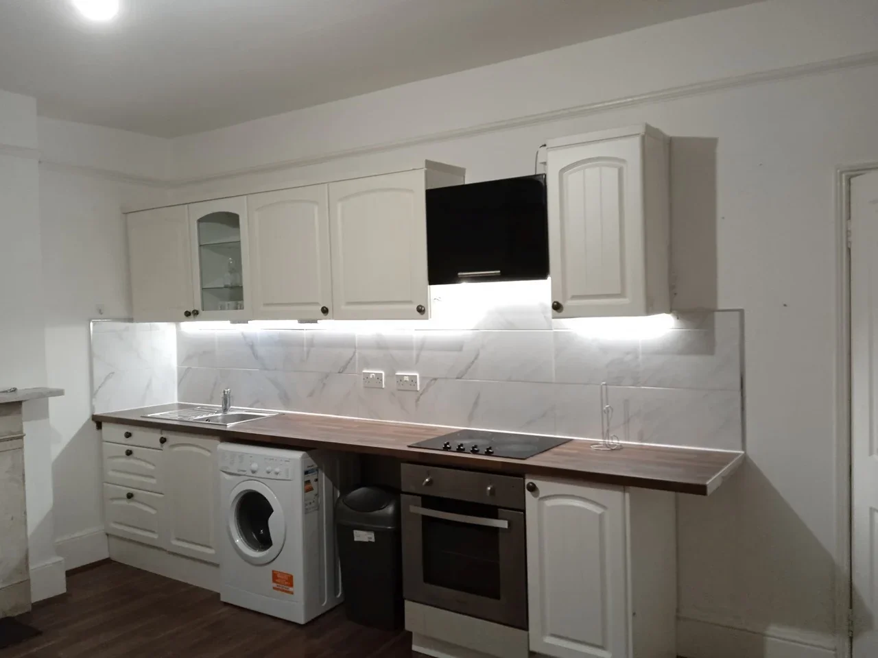 Flat Tankerville Road in Greater London