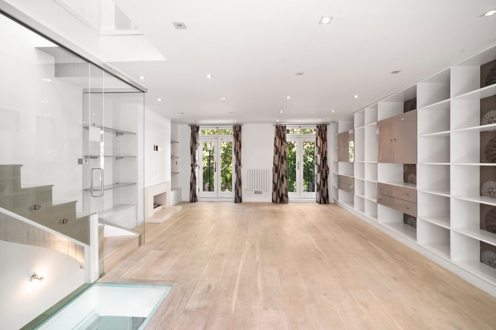 House Stanhope Gardens in Greater London