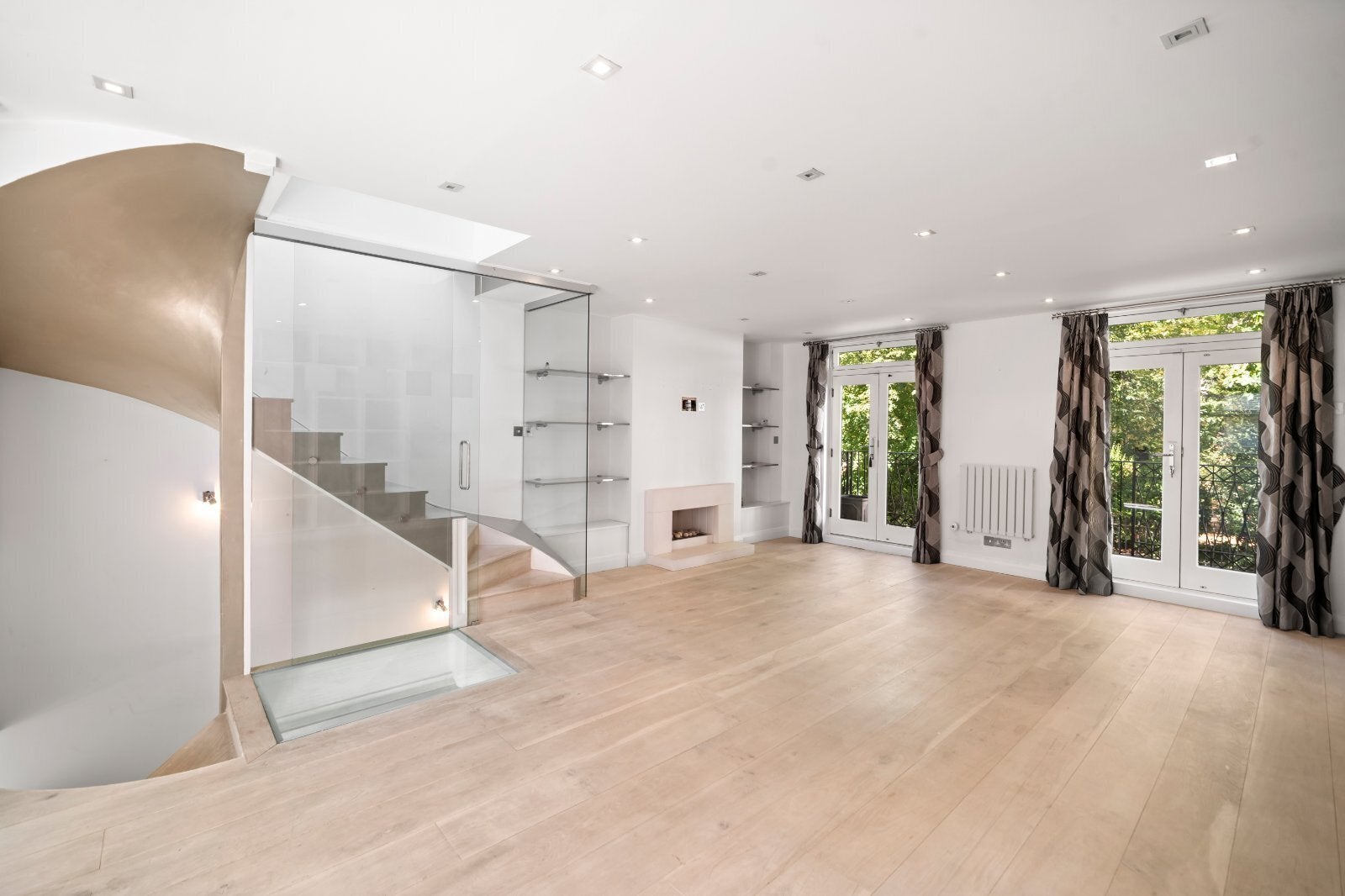 House Stanhope Gardens in Greater London