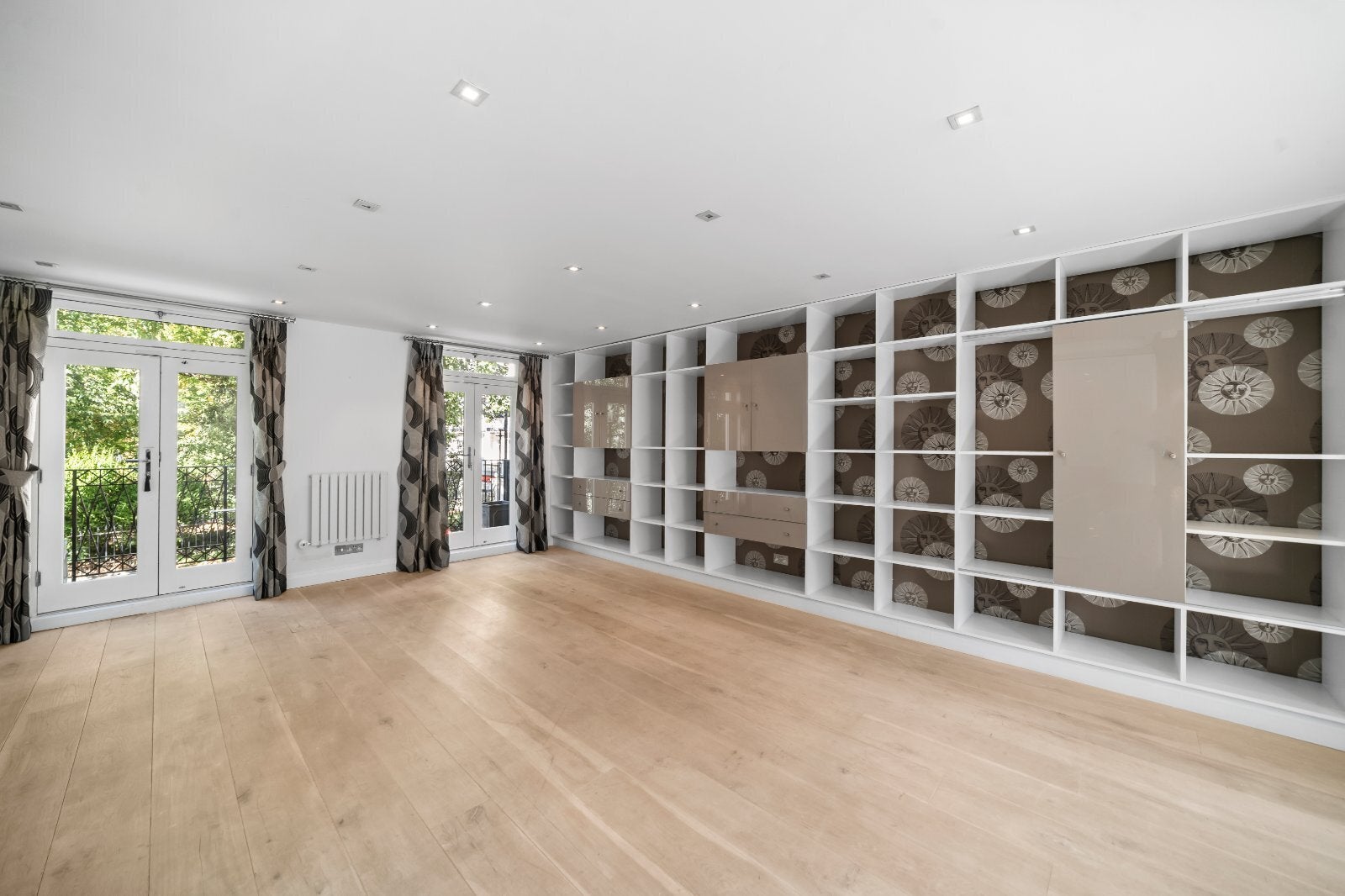 House Stanhope Gardens in Greater London