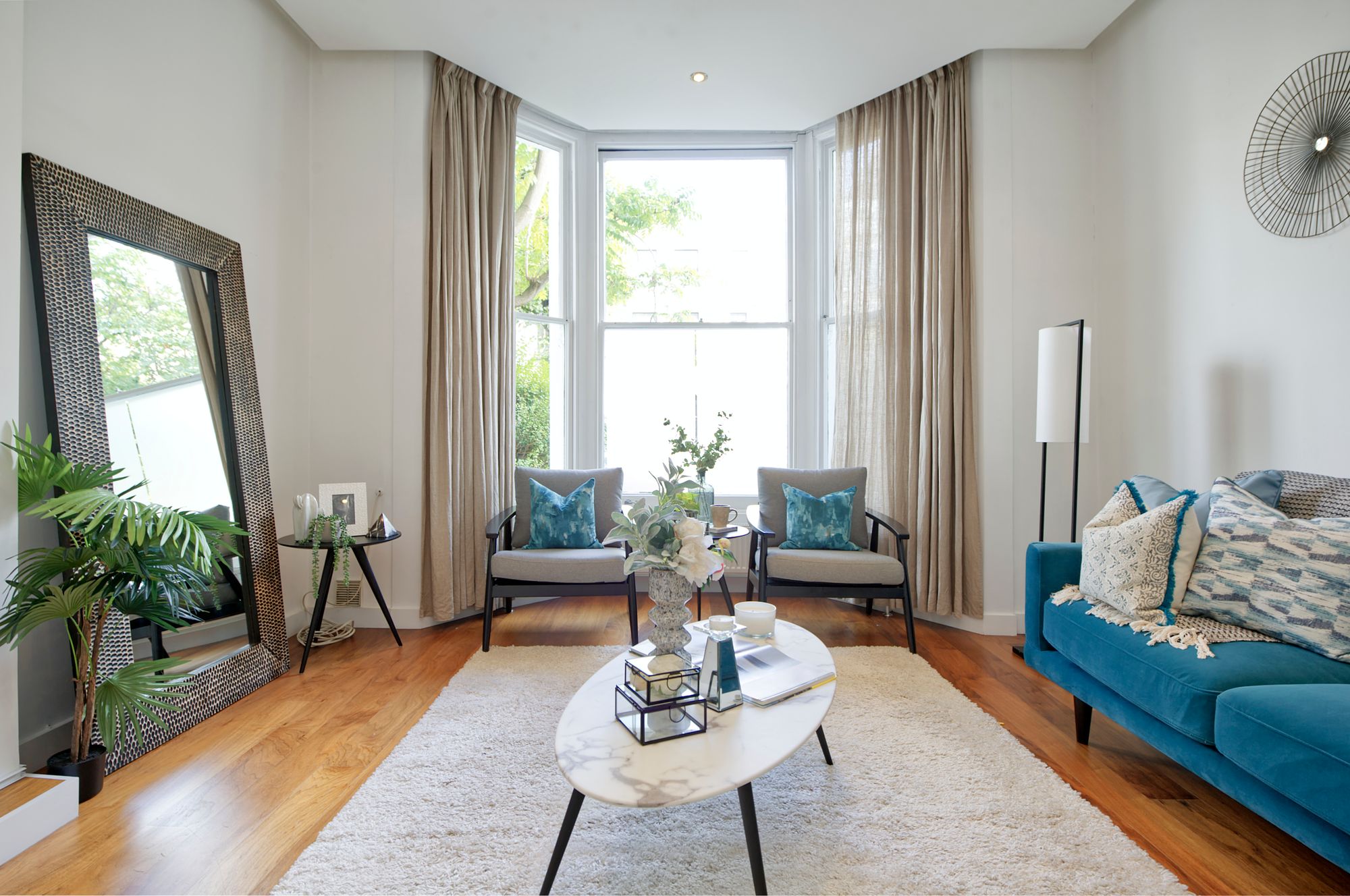 Flat Fellows Road in Greater London
