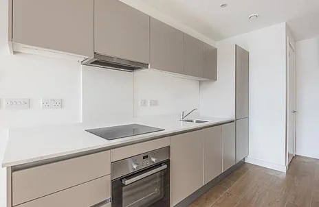 Flat Bond Way in Bracknell
