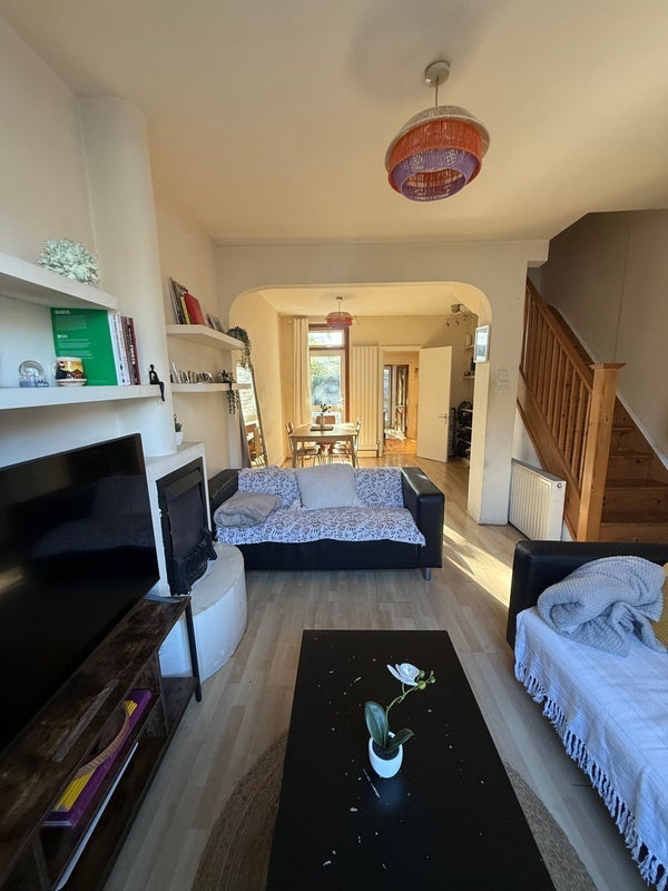 Room Faringford Road in Greater London