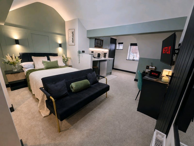 Room Emberton Street in Newcastle-under-Lyme