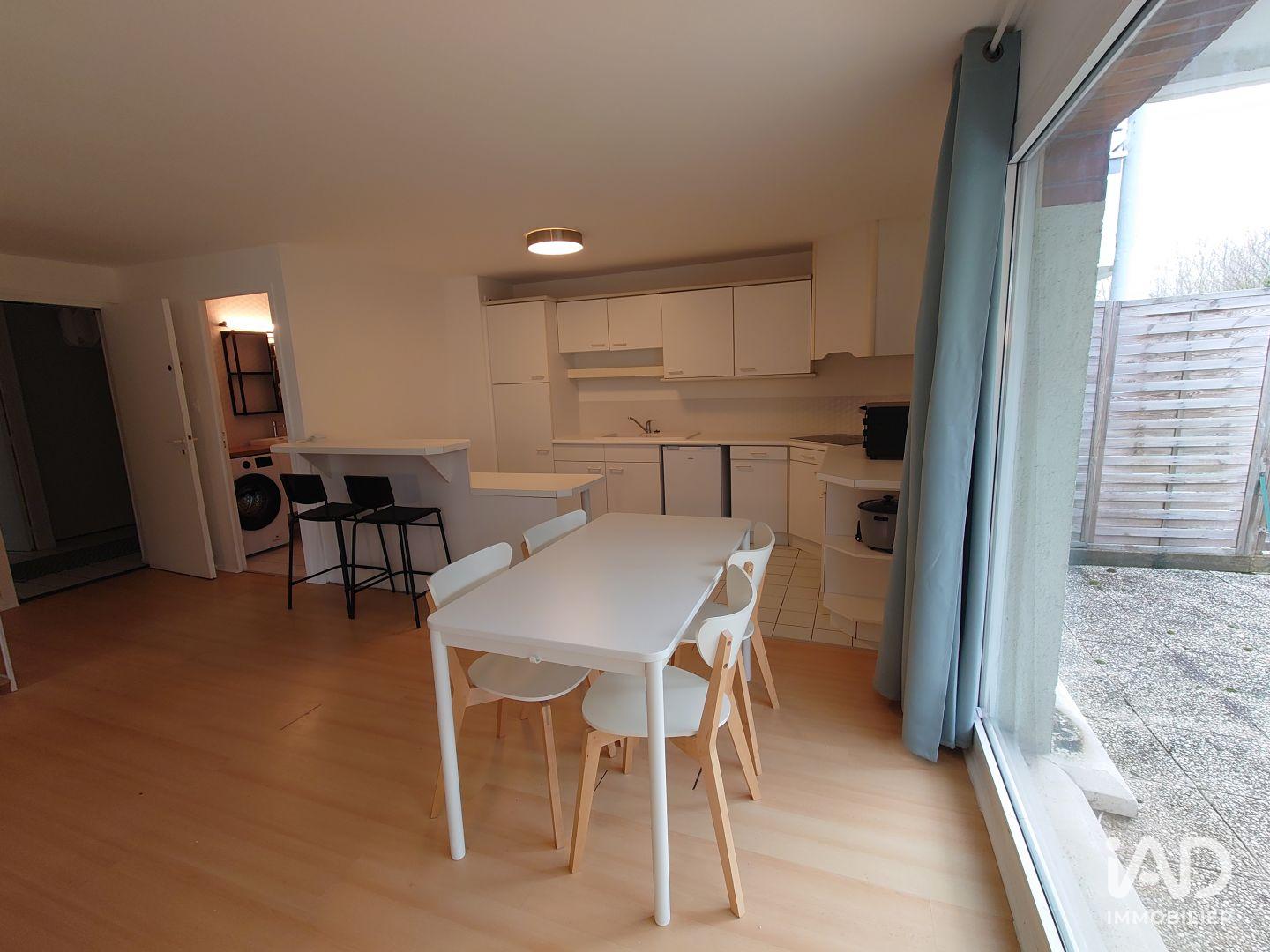 Flat Rue de la Terminale in Cergy