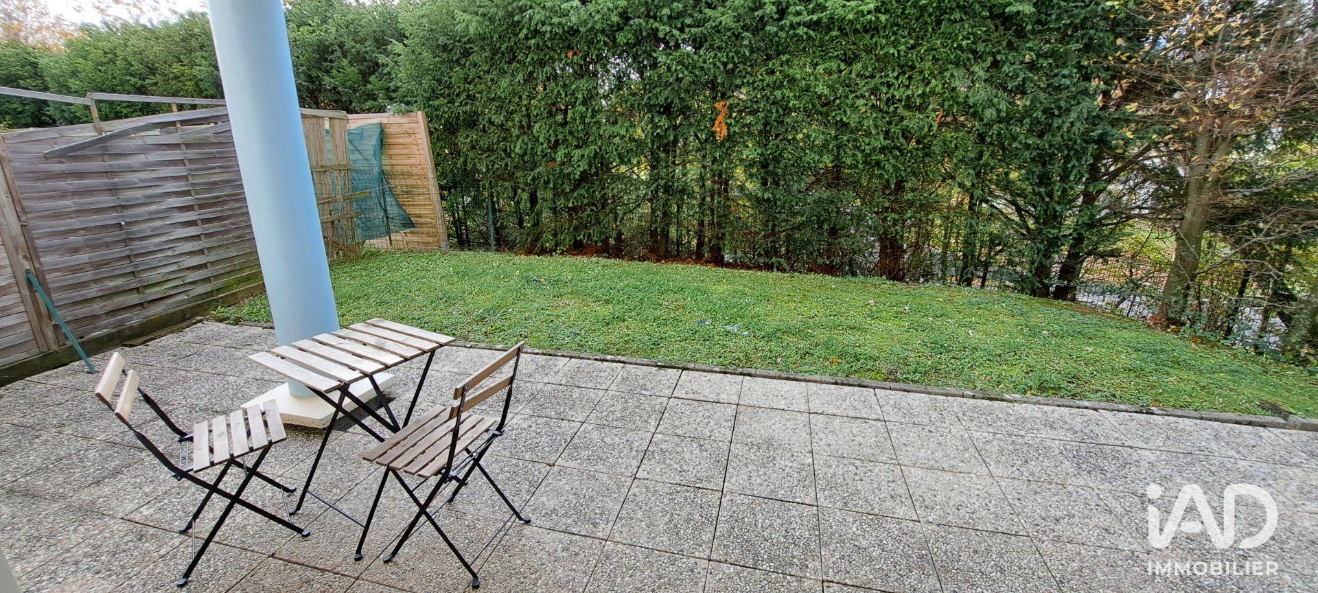 Flat Rue de la Terminale in Cergy