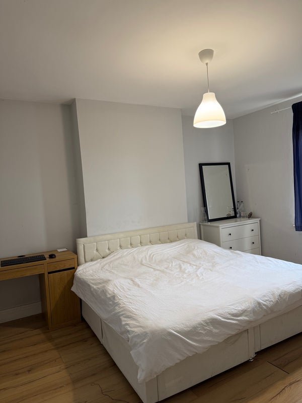 Flat Stonyhurst Street in Glasgow